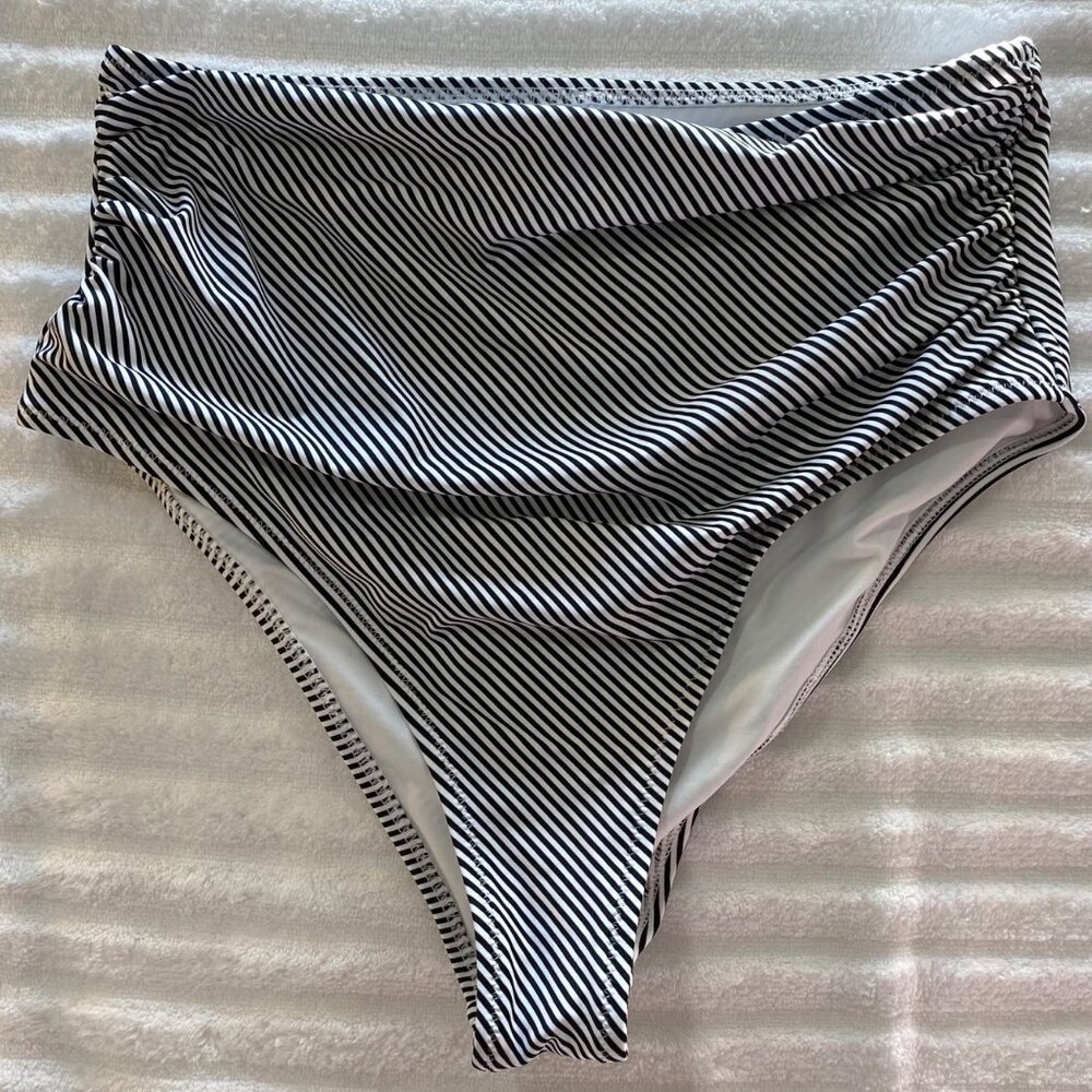 Cupshe Womens High-Waisted Black & White Striped Bikini Bottom Size XL NWT